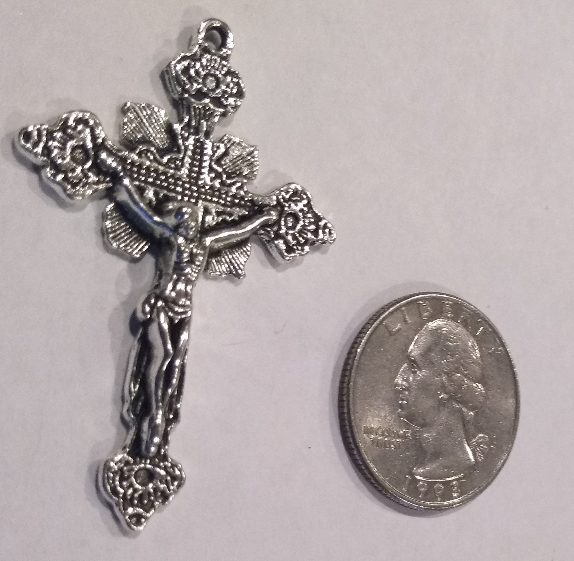 Crucifix Crosses Pewter Silver (3 Pieces) - Krafts and Beads